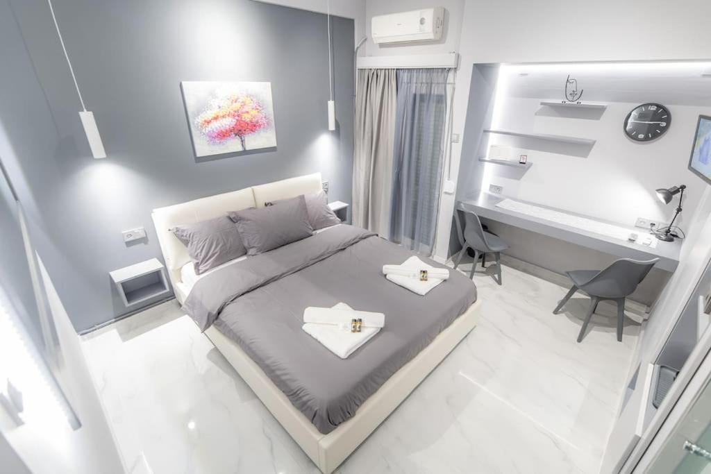 Lux Seaside Apartment By Volos Hospitality 외부 사진